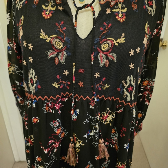 Philosophy Black Dress with Multicolor Embroidery - Picture 6 of 11